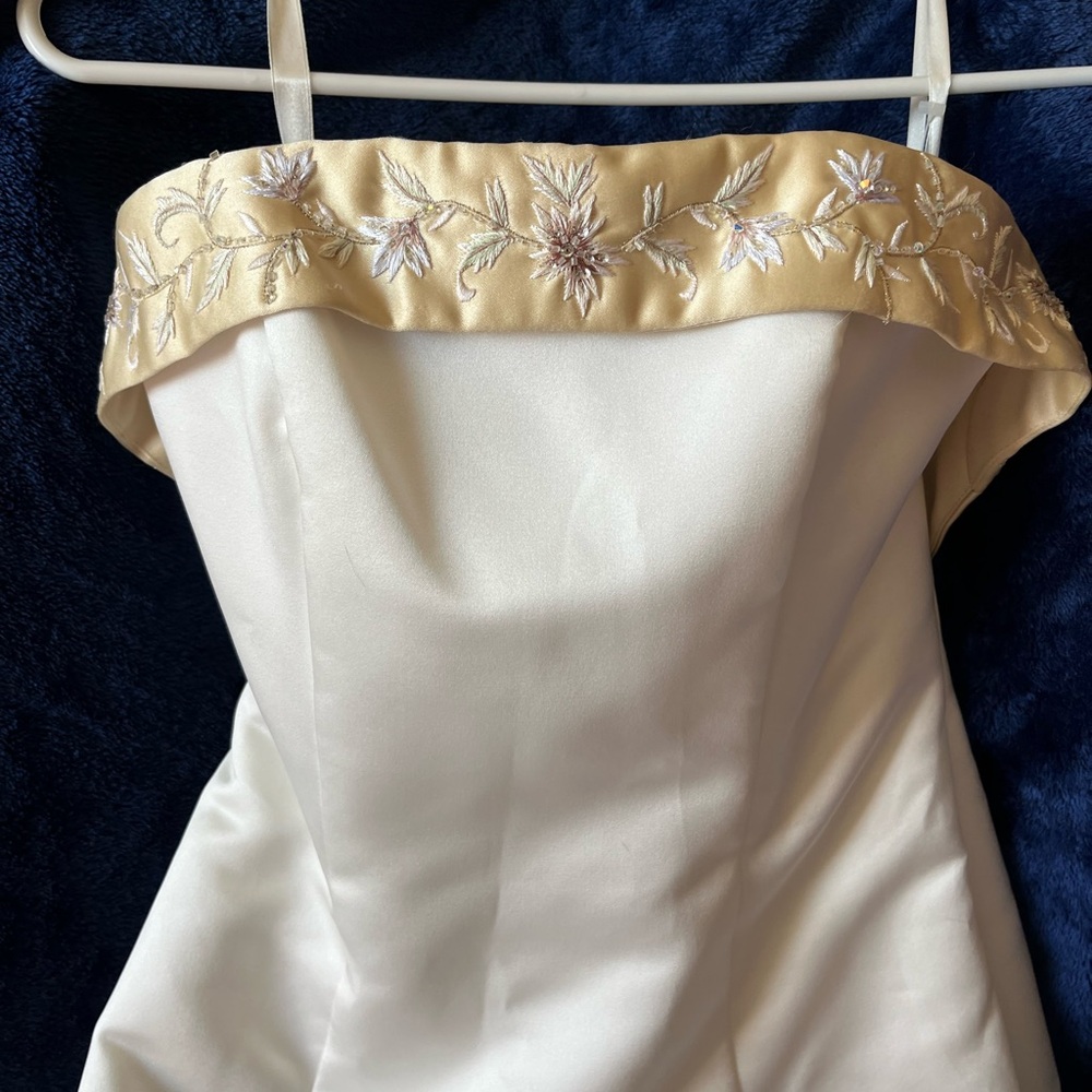 Elegant Cream Wedding Dress with Gold Embroidery